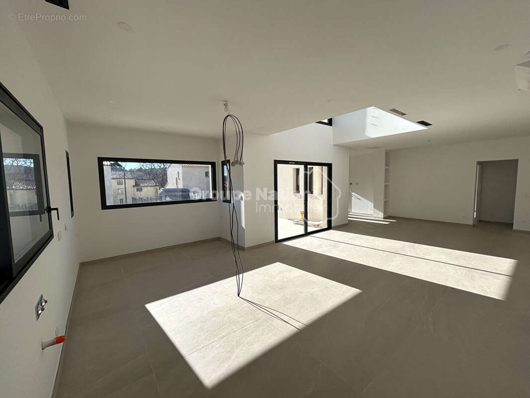 Maison à VAISON-LA-ROMAINE