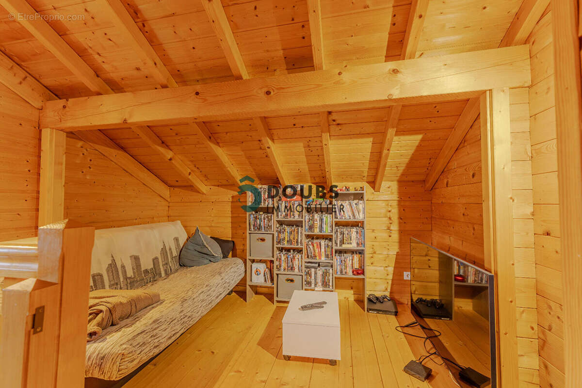 Maison à LONGEMAISON