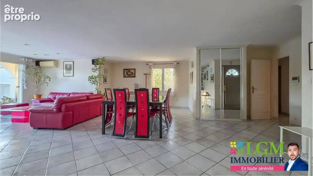 Maison À Vendre Mus, Villa de charme avec piscine, vue et plus de 2 000 m² de terrain - photo 13