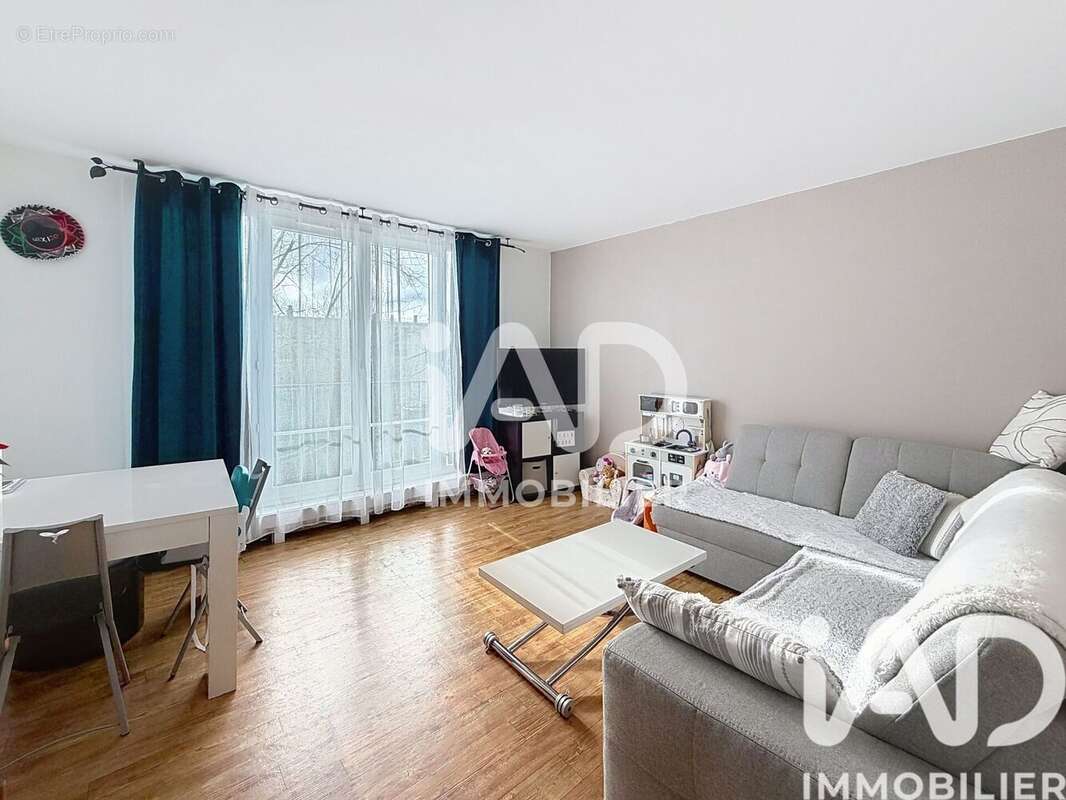 Appartement 59 m² à Neauphle-Le-Chateau  - photo 2