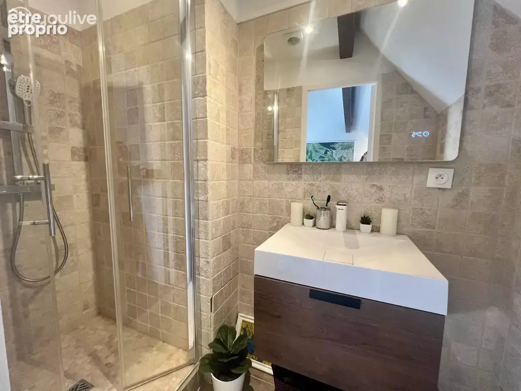 Appartement moderne de 102 m² à Chartres, 3 chambres - photo 9
