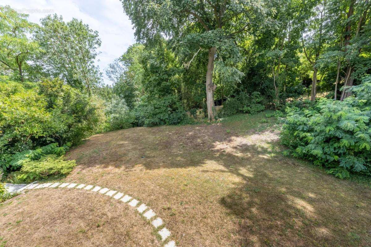 Maison de 10 pièces de 248 m² à Pontoise - photo 14