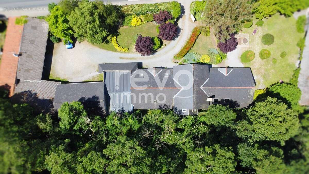 Maison à CHAMPTOCEAUX