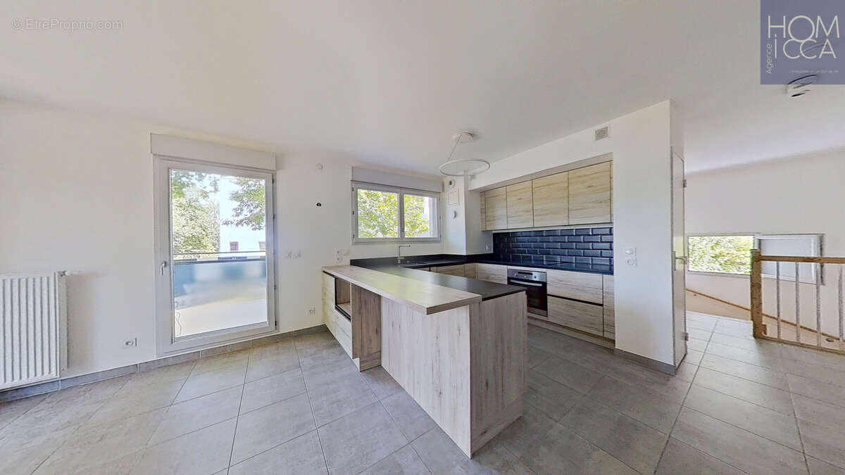 Appartement à LYON-9E