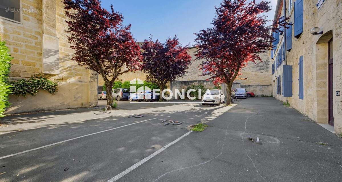 Appartement à BORDEAUX