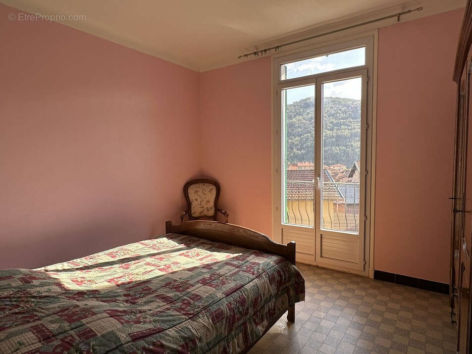 Appartement à ROQUEBILLIERE