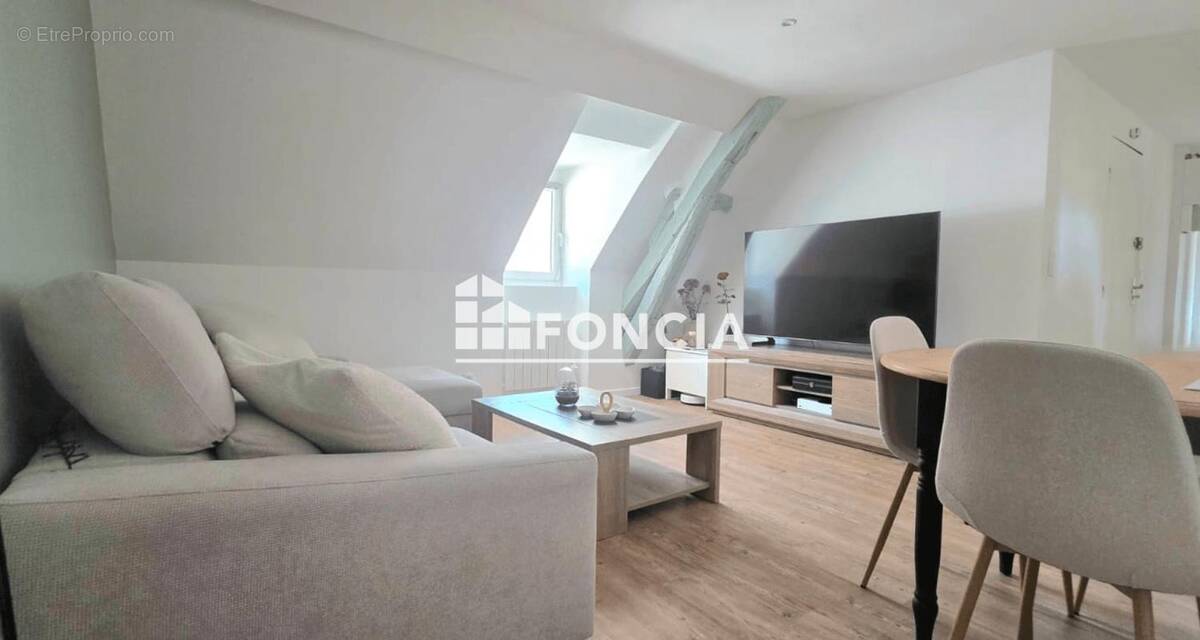 Appartement à LUZARCHES