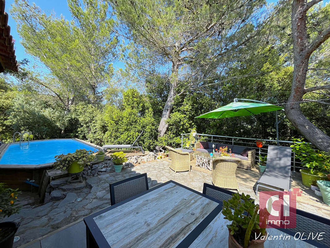 Maison à MEOUNES-LES-MONTRIEUX