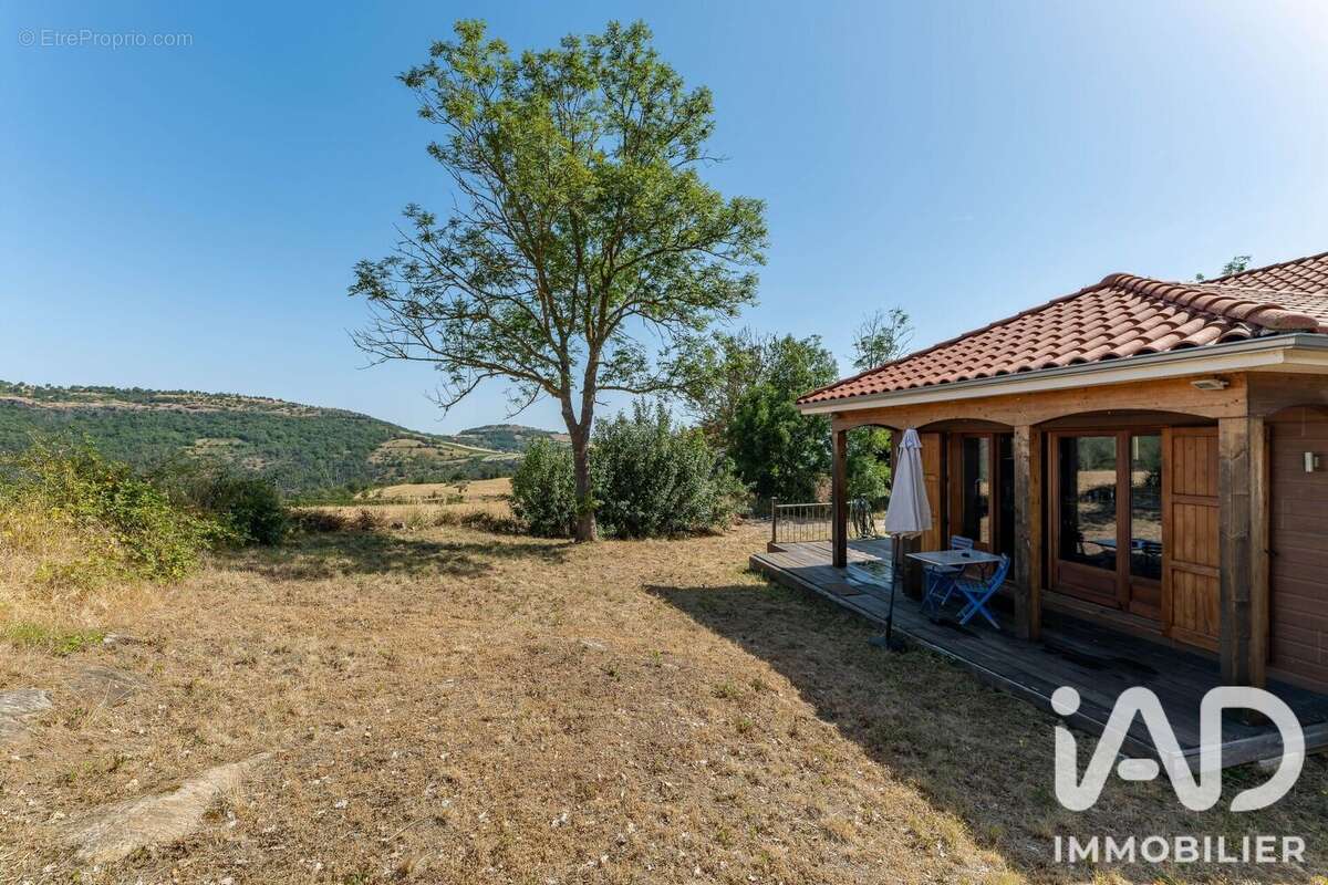 Maison 102 m² à Leotoing  - photo 2