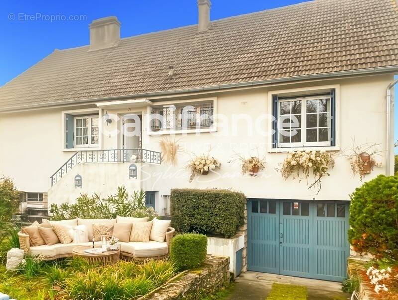 Maison à MANTES-LA-JOLIE