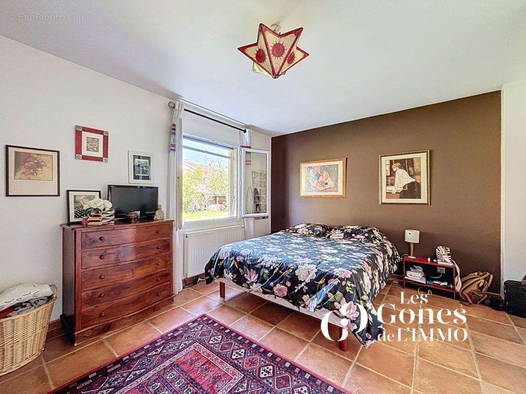 Maison à SAINTE-CONSORCE