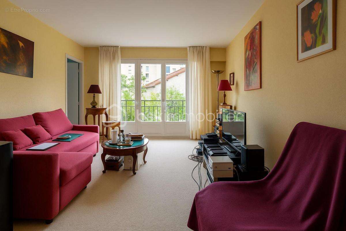 Appartement à ISSY-LES-MOULINEAUX