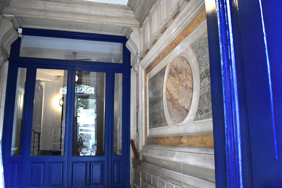 Appartement à PARIS-11E