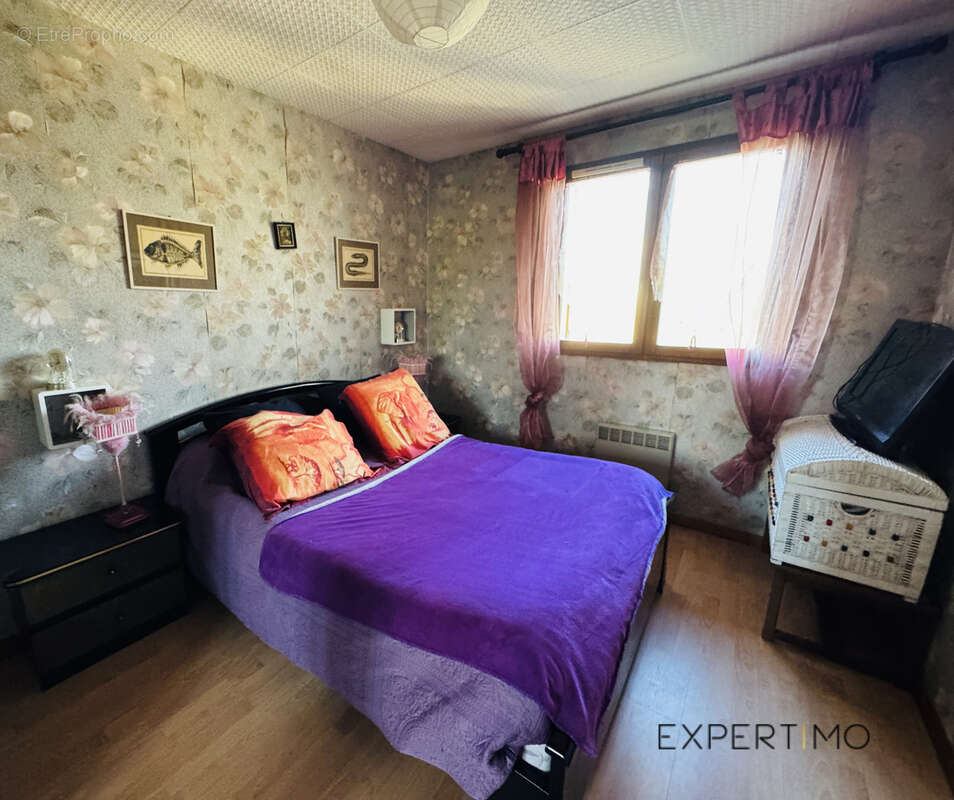 Maison à DOMENE