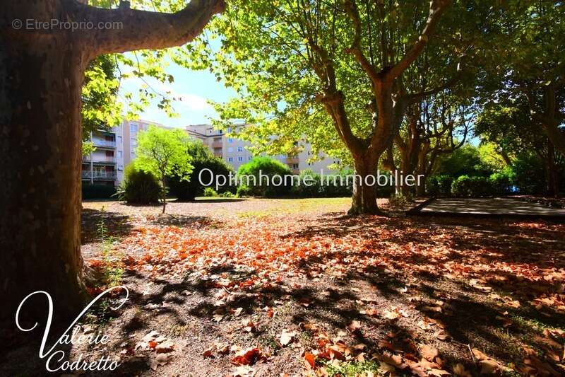 Appartement à HYERES