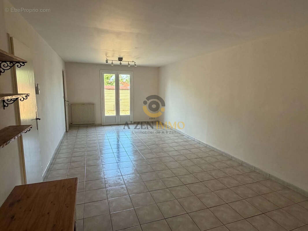 Maison 92 m² à Parthenay  - photo 5