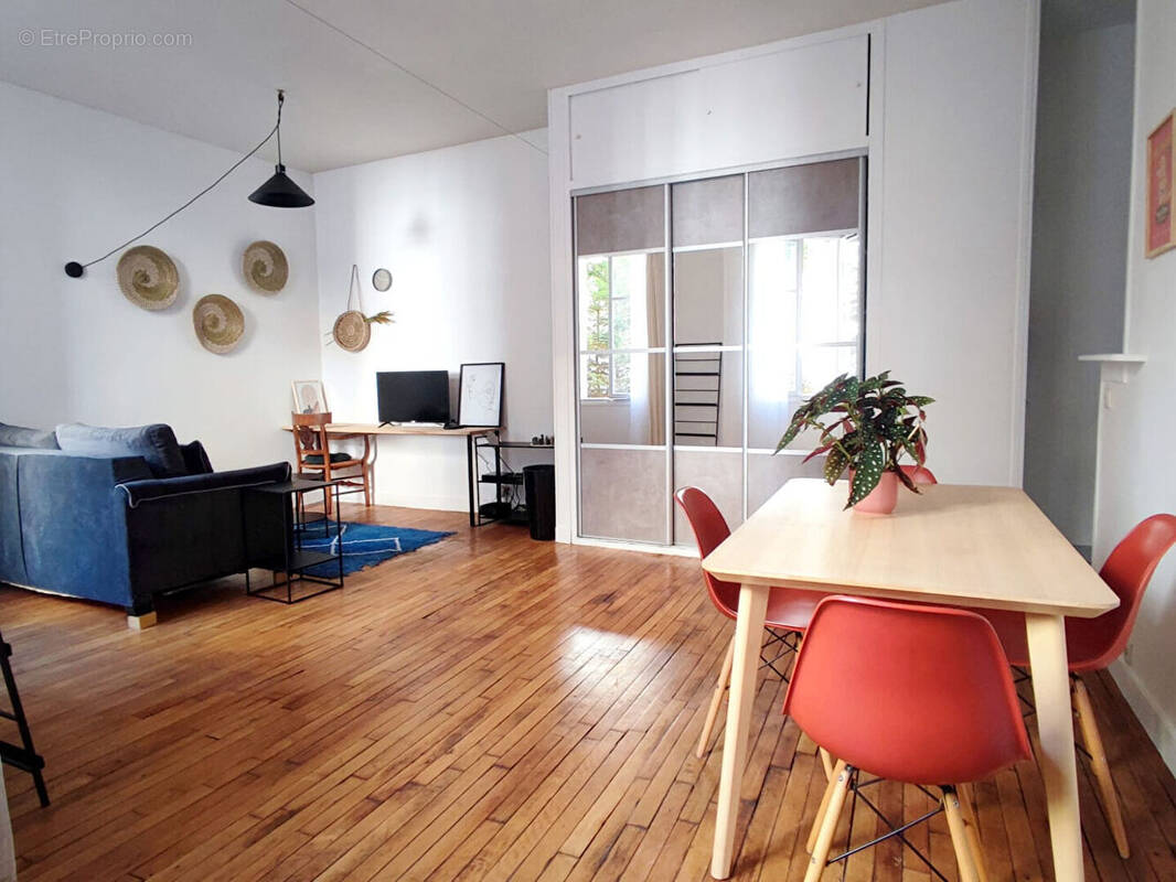 Appartement à CLICHY