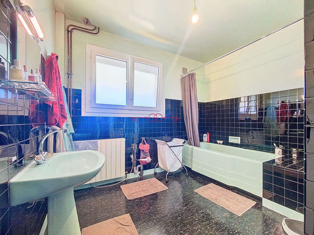 Maison à VILLE-SUR-TOURBE