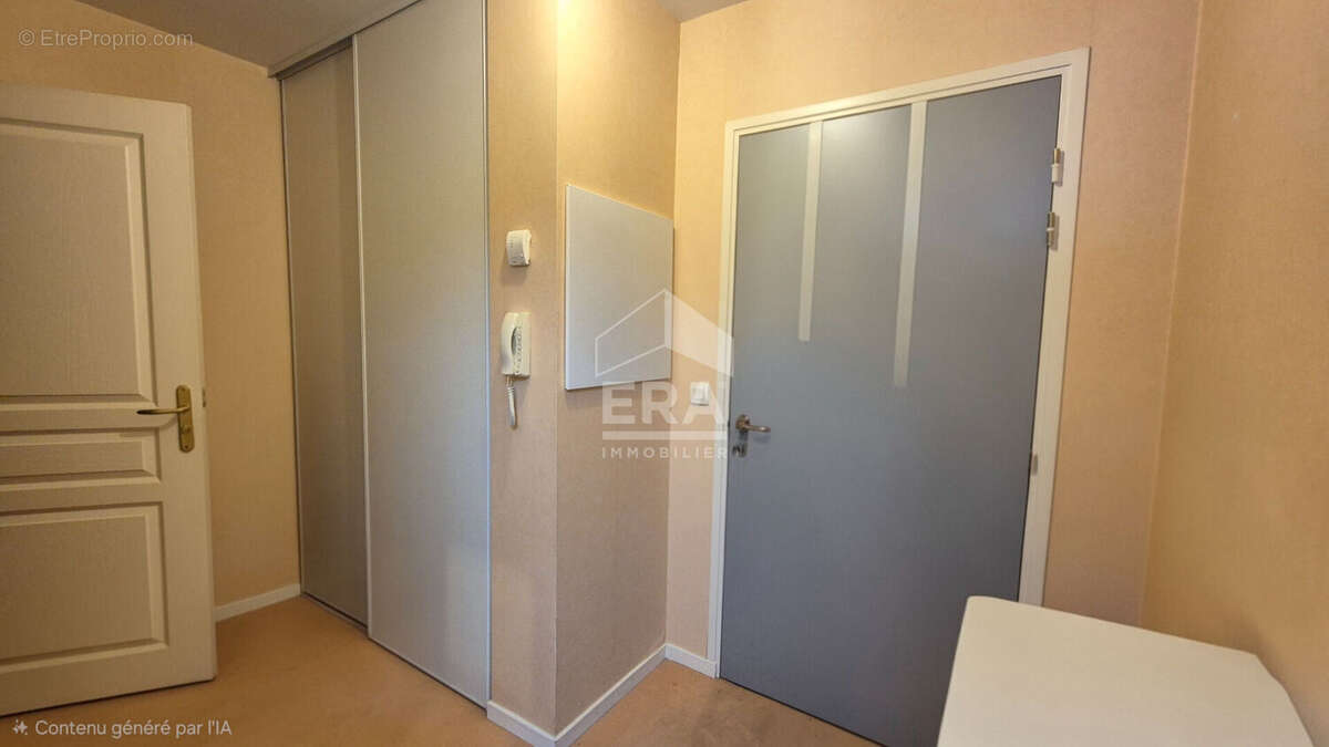 Appartement à BRIE-COMTE-ROBERT