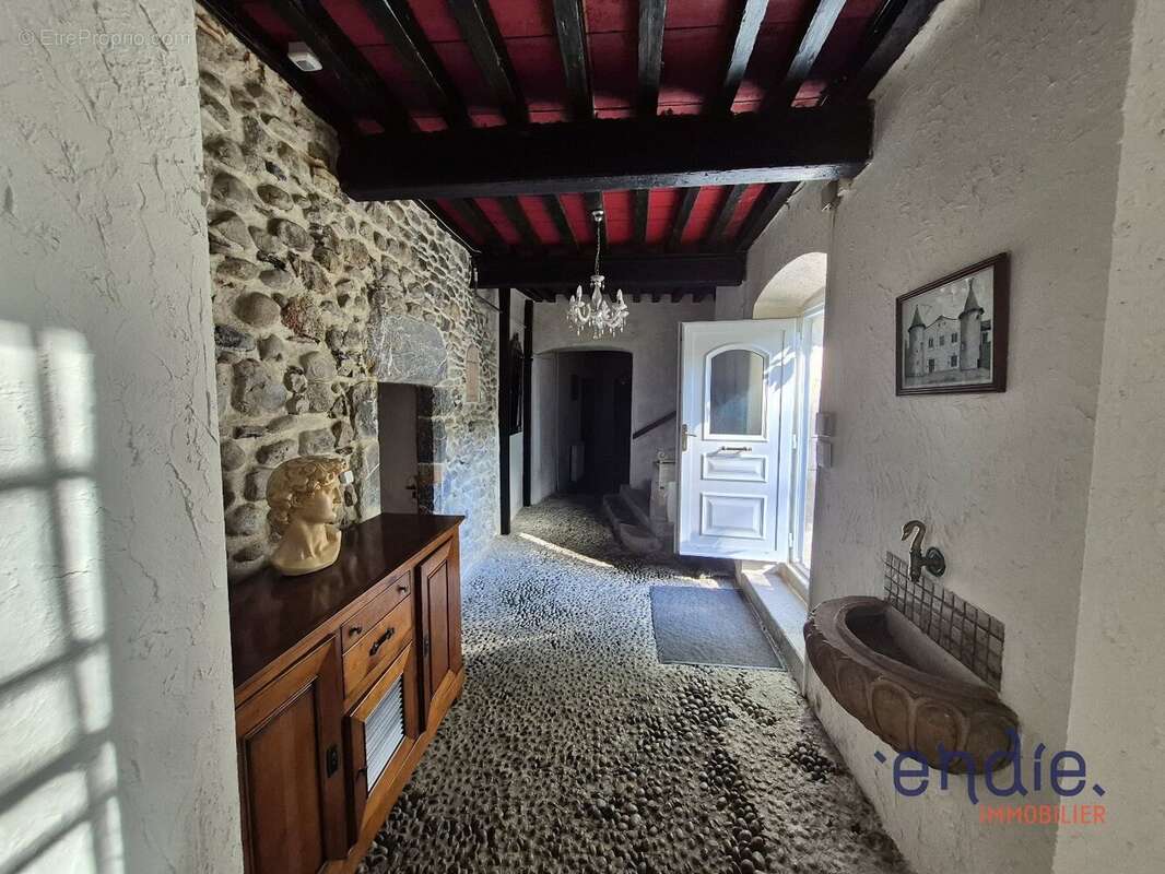 Splendide domaine de caractère à fort potentiel touristique (Gîte/chambres d'hôtes) - photo 4