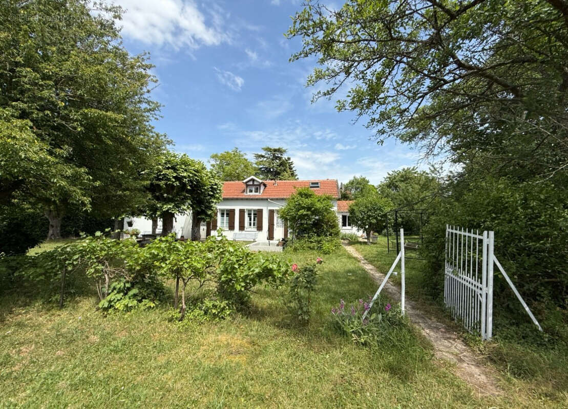 Maison à LA FERTE-SOUS-JOUARRE