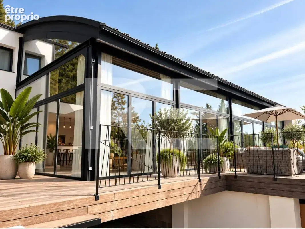 Villa  d'architecte de 300 M2 à vendre à 10 minutes d ARLES - photo 2