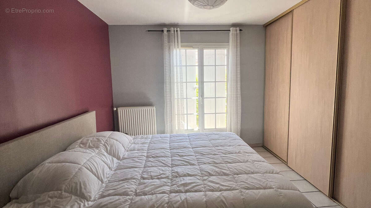 Maison à MONDONVILLE