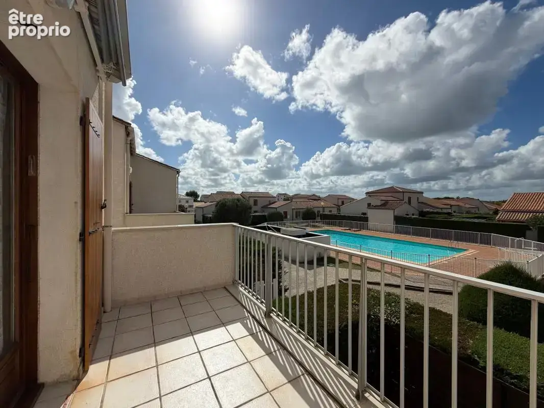 Appartement à VAUX-SUR-MER