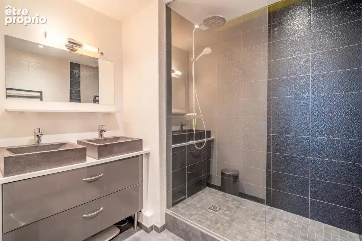 Appartement Puteaux - 3 pièces - 77 m² - Parking - Cave - Balcon - photo 11