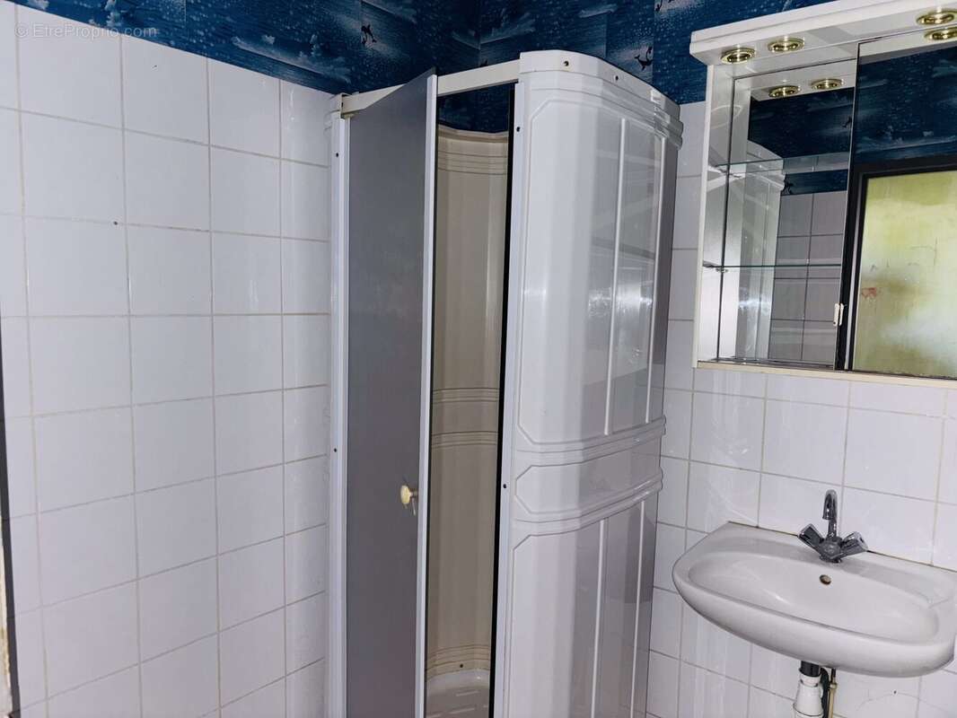 Appartement 90 m² à Saint-Donat-Sur-L'herbasse  - photo 7