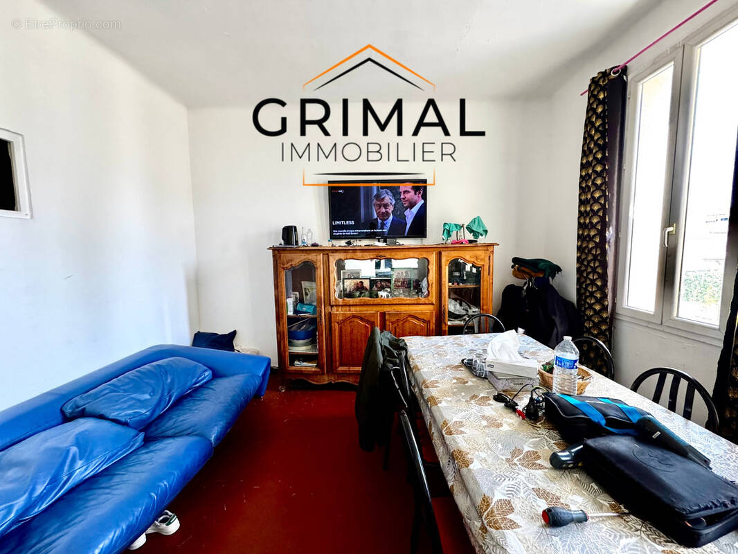 Appartement à MARSEILLE-3E