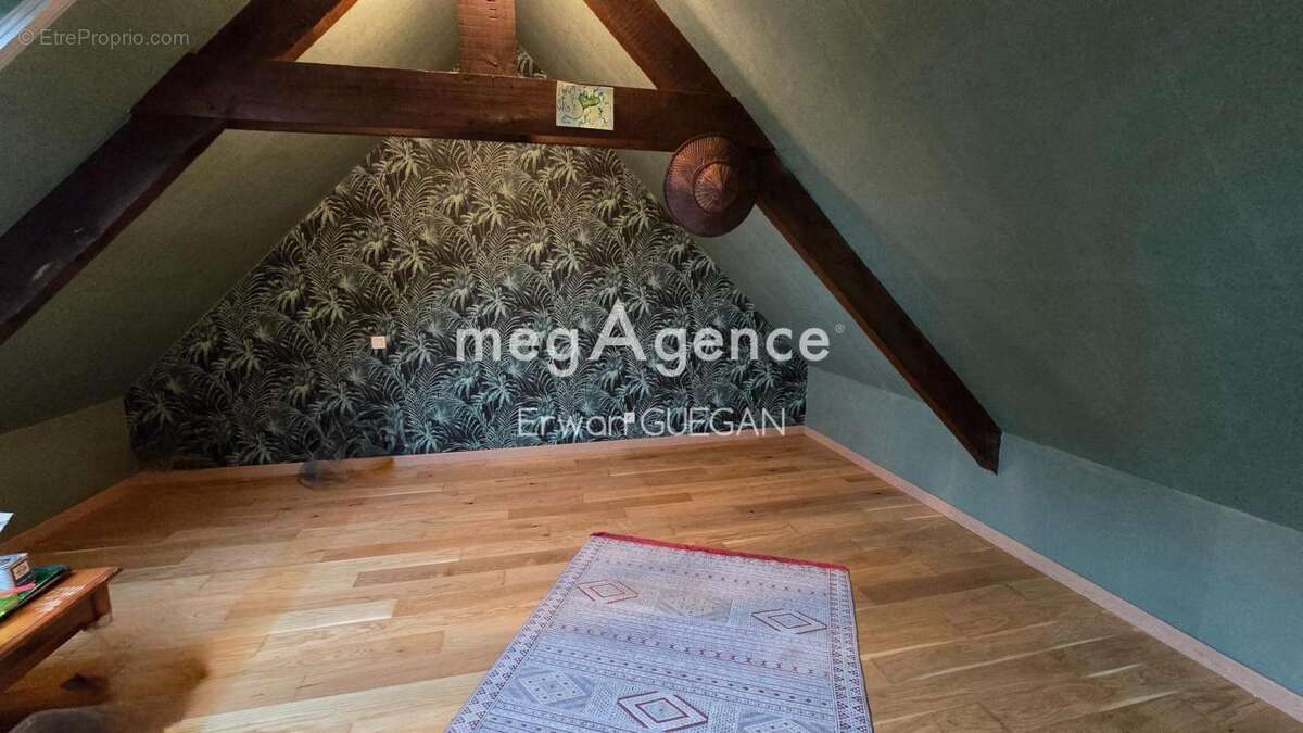 Maison à KERGRIST-MOELOU