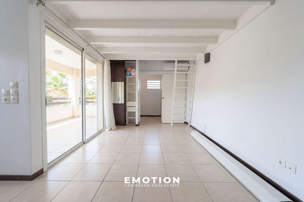 Appartement à LE GOSIER