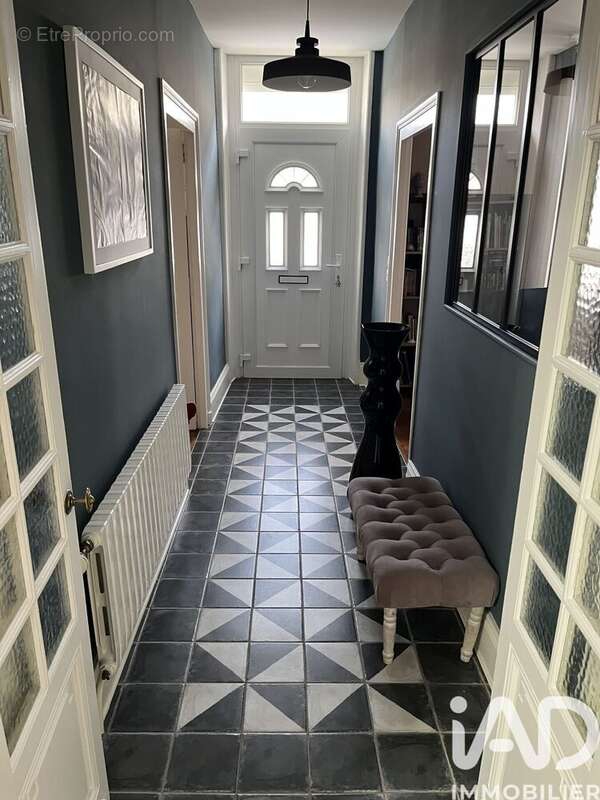 Photo 2 - Maison à COGNAC