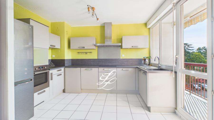 Appartement 85 m² à Le Mans  - photo 4