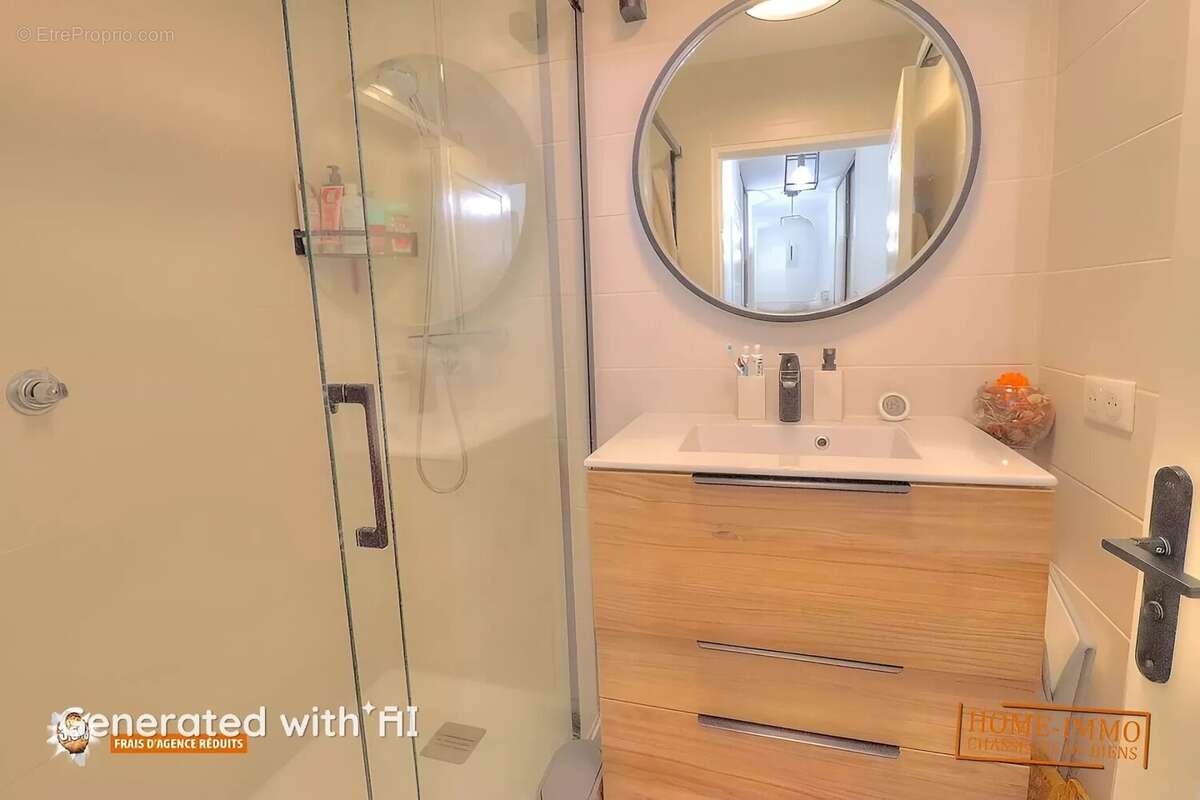 Appartement à VILLENEUVE-LOUBET