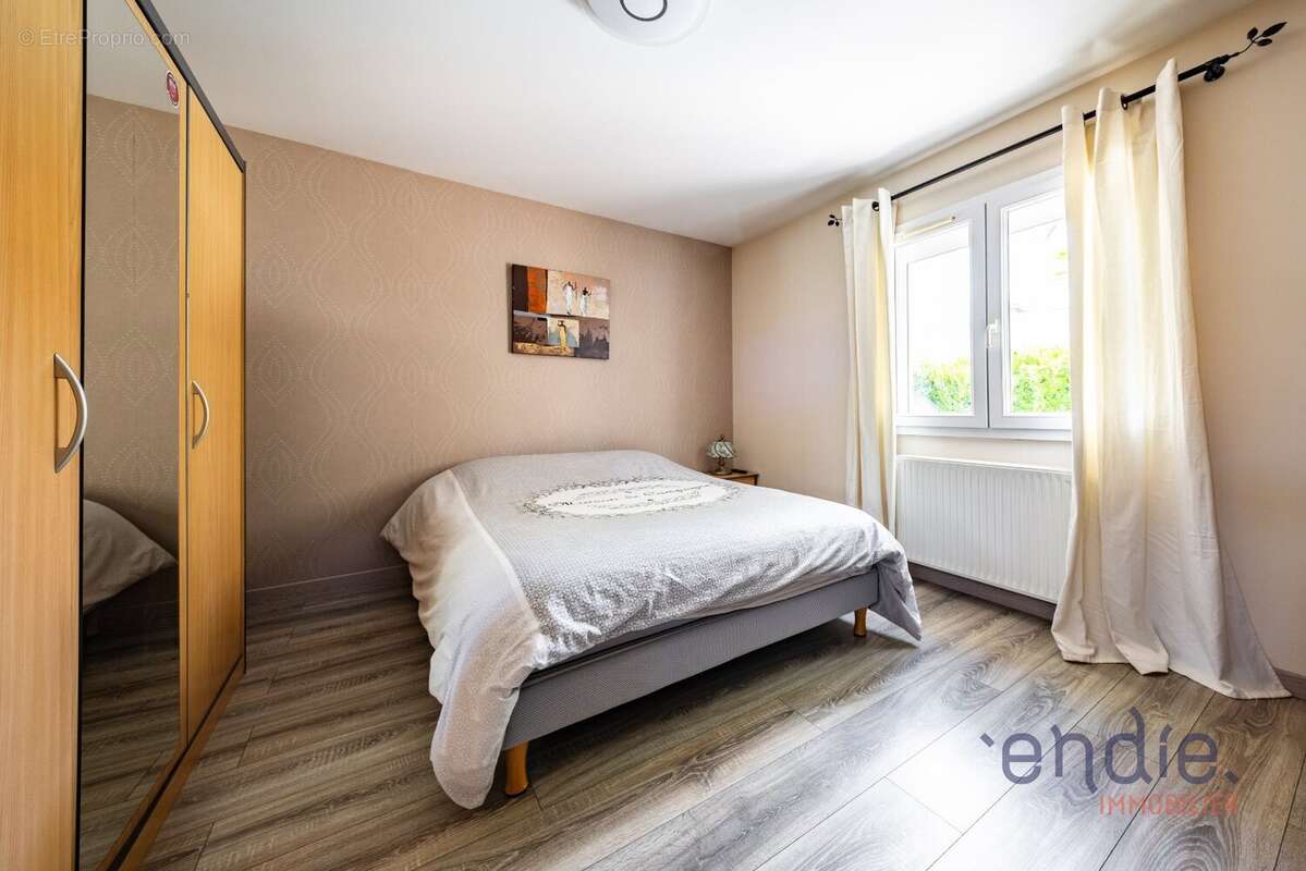 Maison à SENNECEY-LES-DIJON