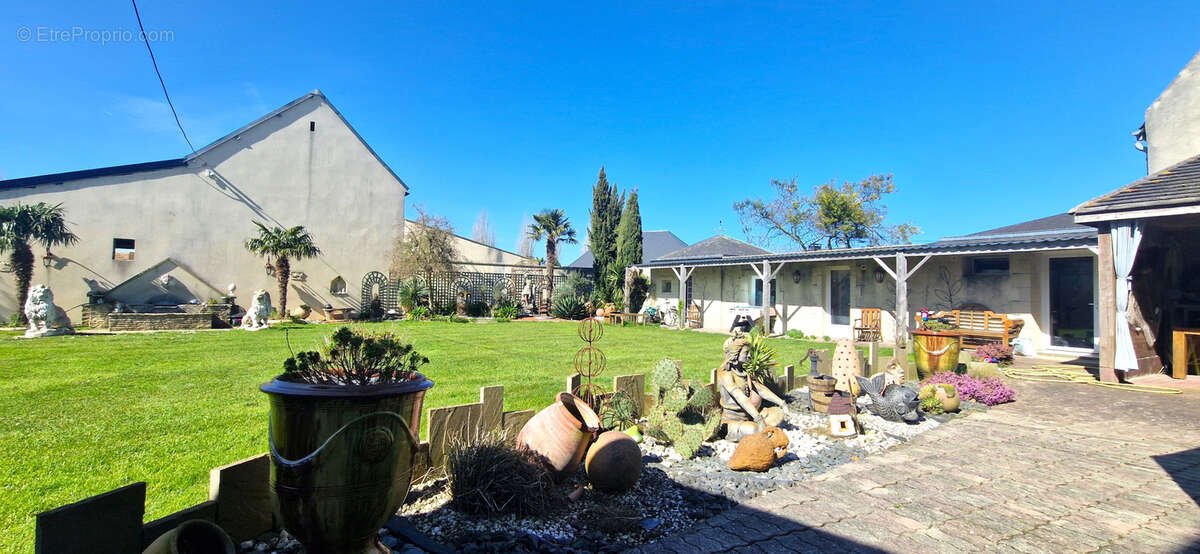 Maison à GRANDCAMP-MAISY