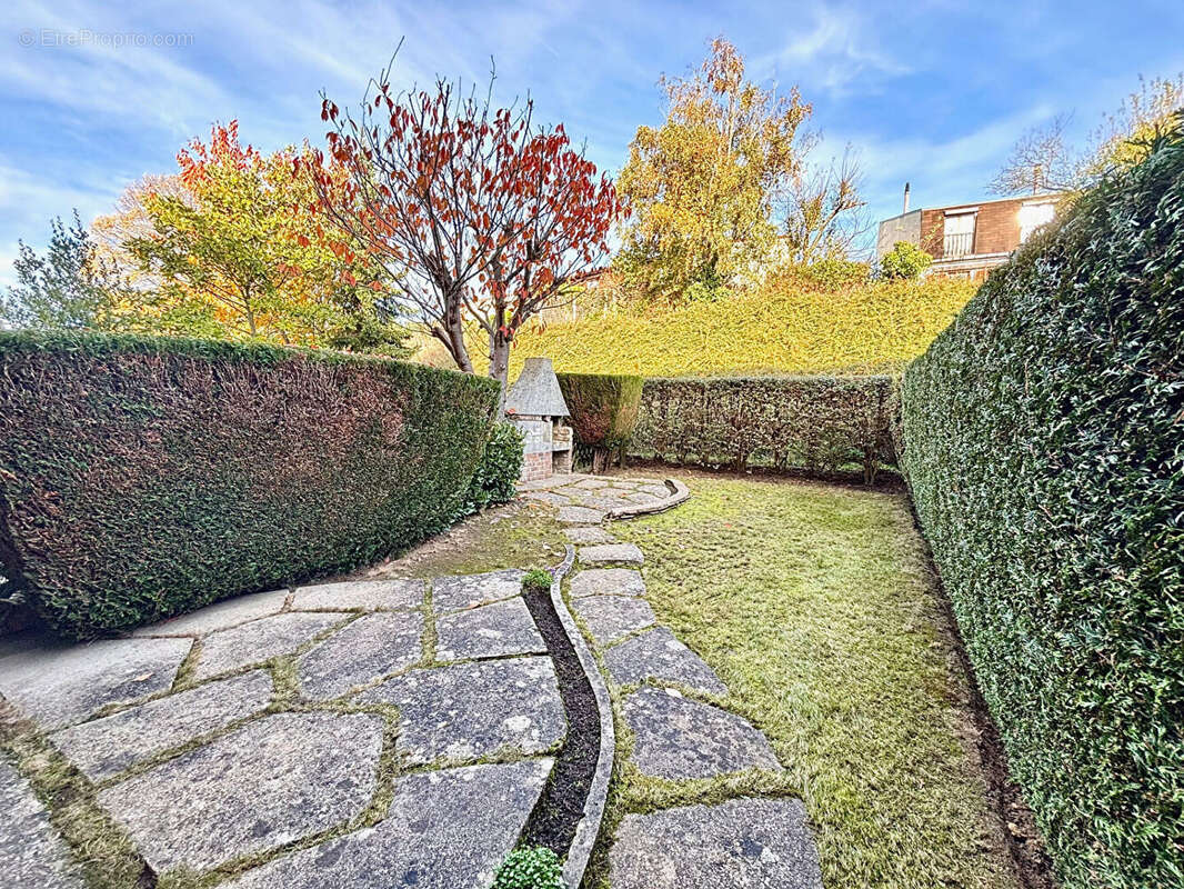 Maison à LONGJUMEAU