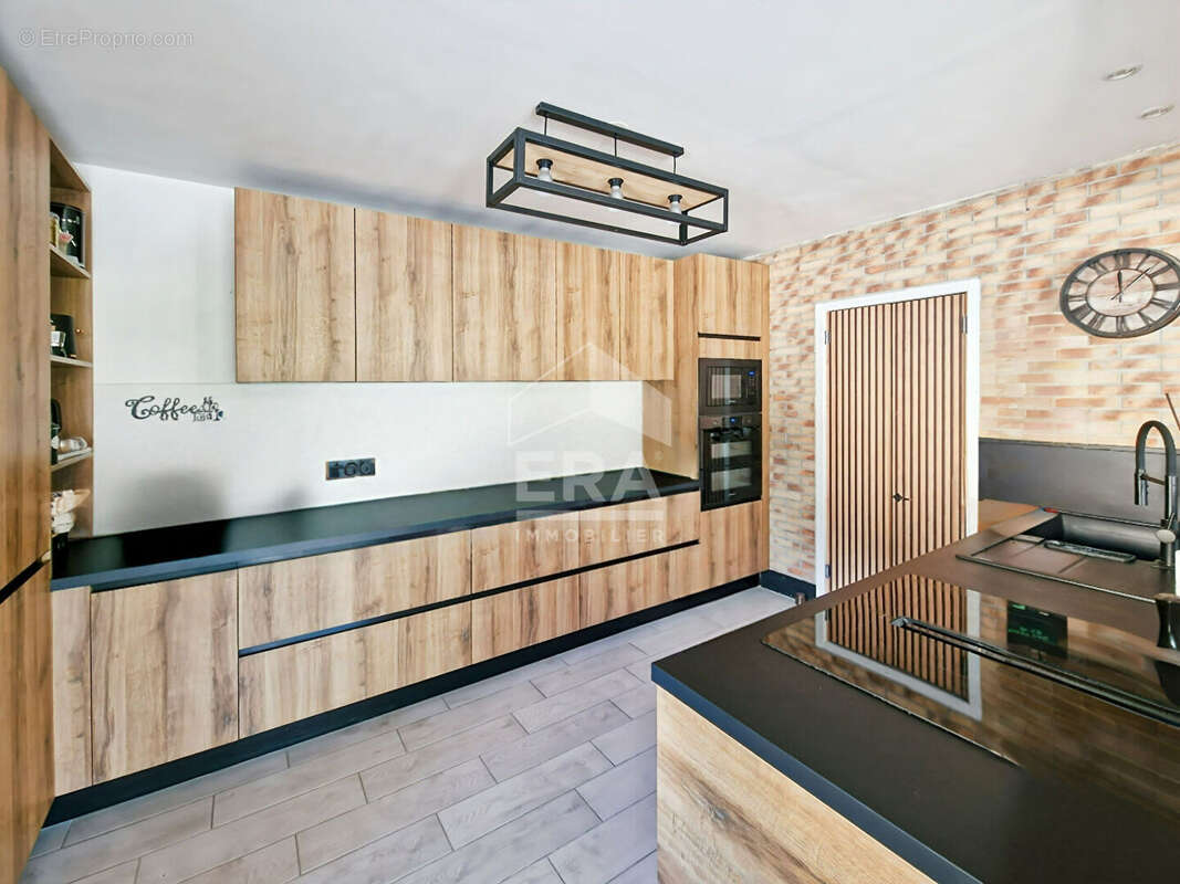 Maison à SAINT-JEANNET