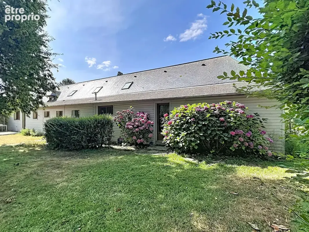 Photo Terrain à Saint-Georges-Sur-Fontaine au prix de 829 500€