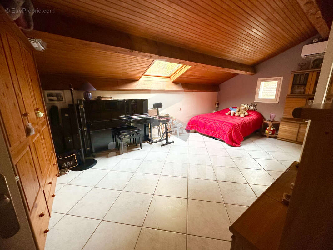 Maison à SAINT-MAURICE-L&#039;EXIL