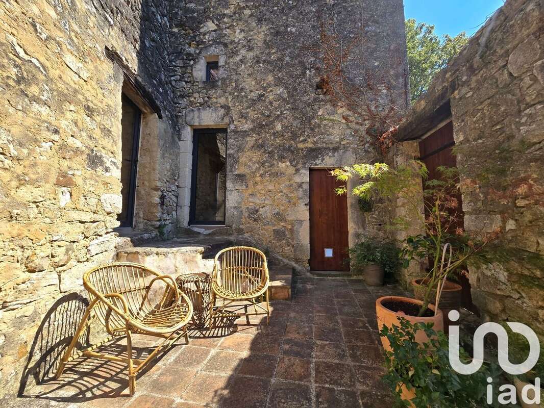 Maison 133 m² à Cornillon  - photo 5