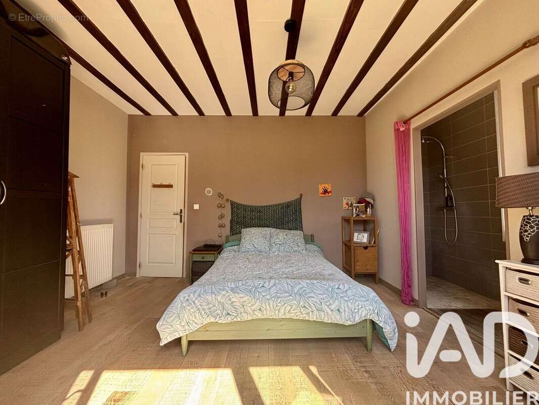 Maison 130 m² à Villemer  - photo 5