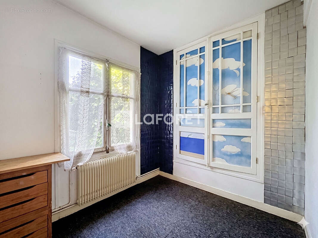 Suresnes - Maison de caractère du XIXe siècle avec jardin et vue sur Paris - photo 12