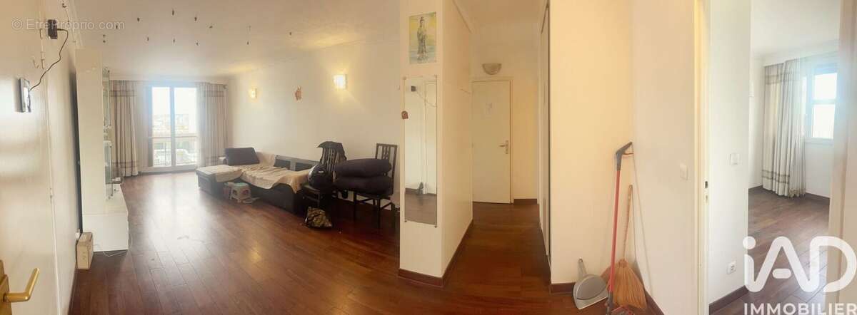 Photo 9 - Appartement à AUBERVILLIERS