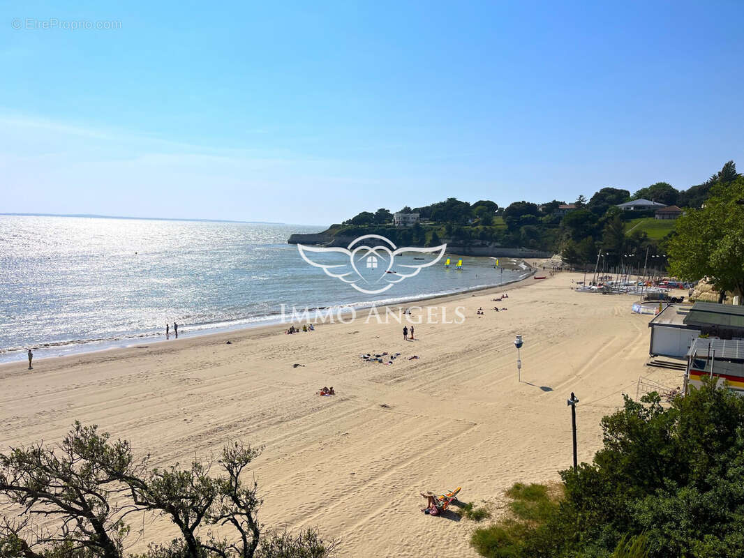 Terrain à MESCHERS-SUR-GIRONDE