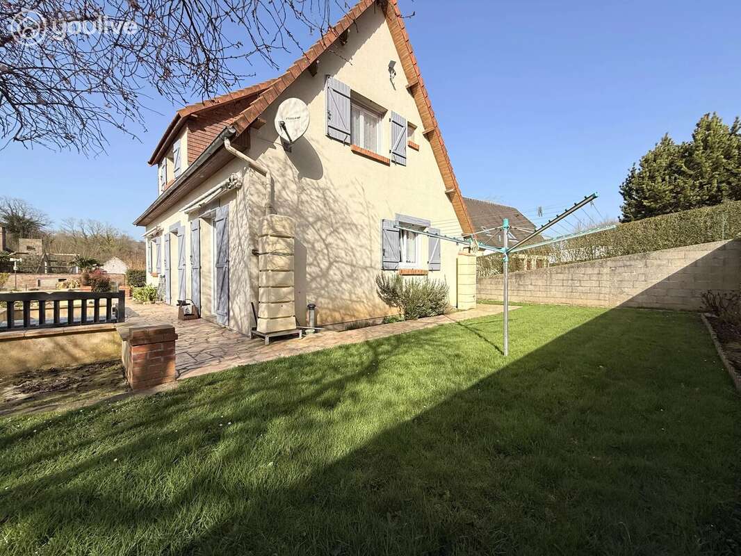 Maison à CANY-BARVILLE