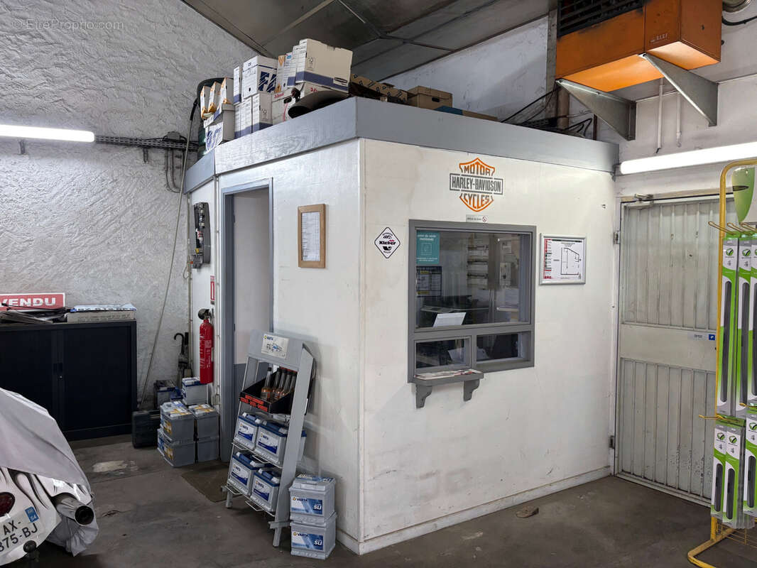 Commerce à VEZELISE