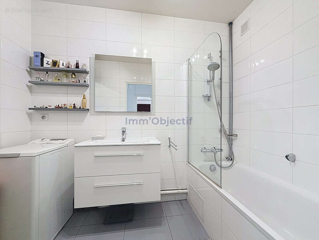 Appartement à PARIS-12E